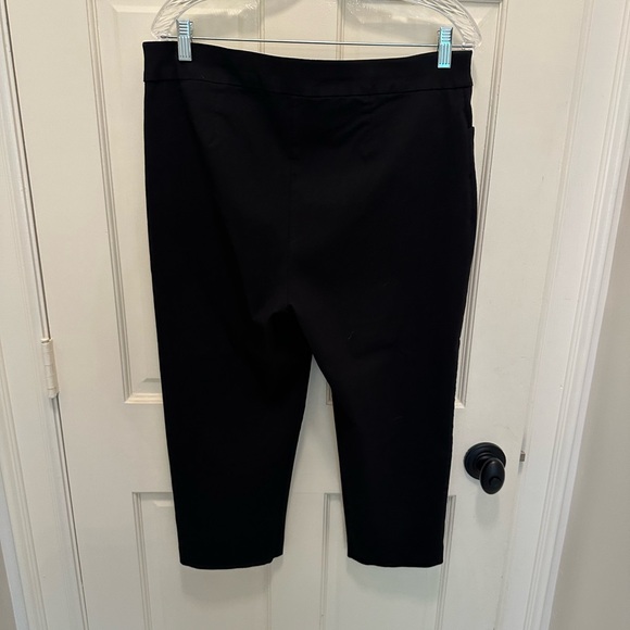 Perfect Stretch by Chicos Capris - Picture 3 of 4